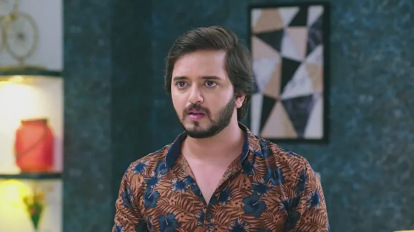 Mahesh Offers His Support to Abhi - Shrirasthu Shubhamasthu