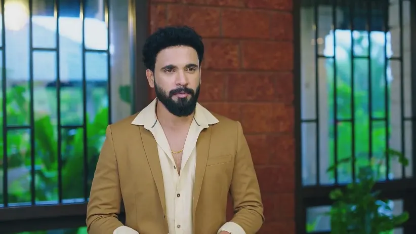 Goutham Preaches to Jaydev - Amruthadhaare
