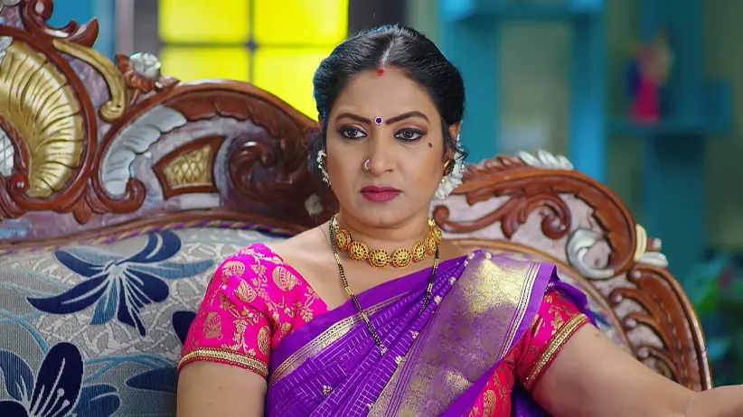 Aruna's Suggestion Angers Kanakalakshmi