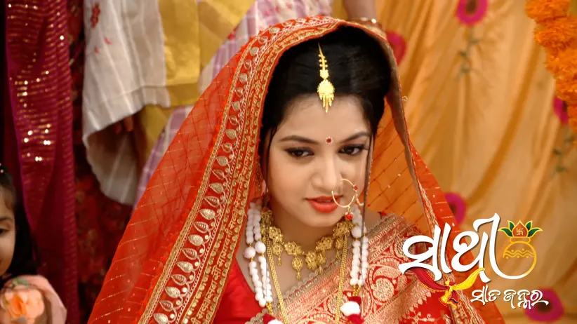 Vicky Hides from Priyambada