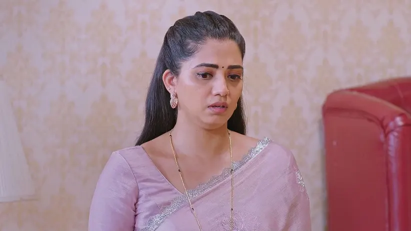 Bhavana Reads an Old Letter Written by Siddu