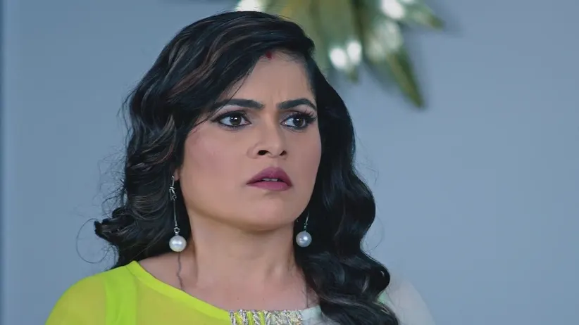 Arjun Summons Meera to the Nanda Mansion