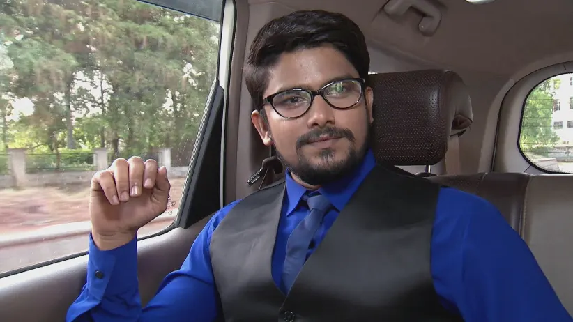 Jai and Nithya's First Meeting Turns into a Debate