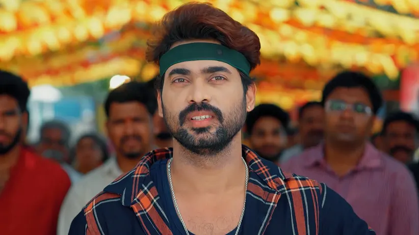 Venkatesh Participates in ‘Karrasamu’