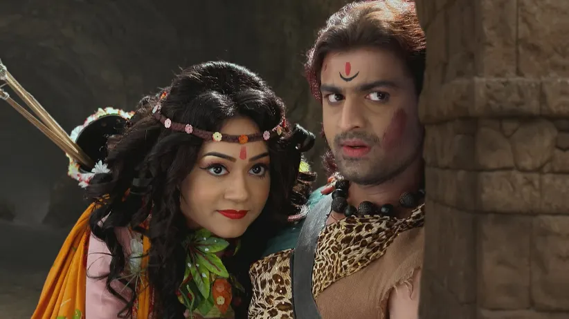 Jatabhishan Helps Parul and Raghav