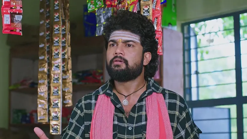 Shivanna Urges Parvathi to Meet Her Friend - Annayya