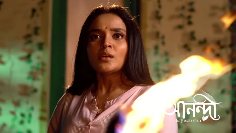 Kolyani Attempts to Burn the Lahiris Alive
