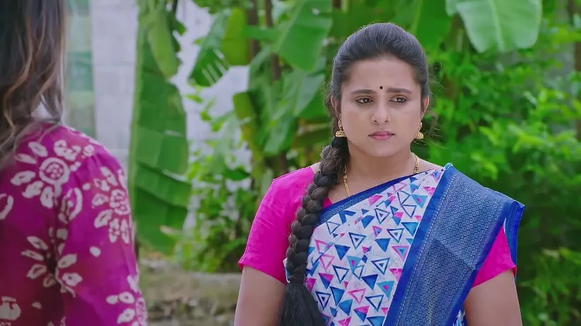 Tanu Praises Jahnavi - Lakshmi Nivasa