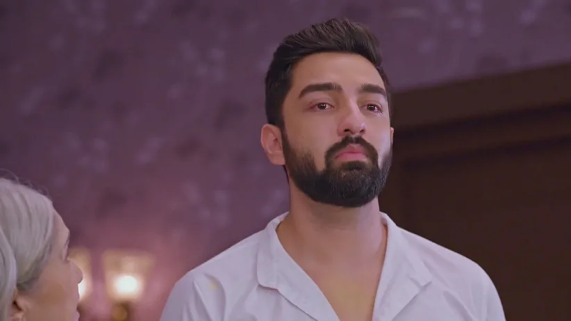 Harleen Consoles a Saddened Rishi