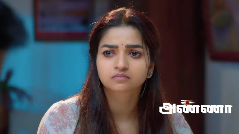 Shanmugham Stops Bharani from Leaving the House