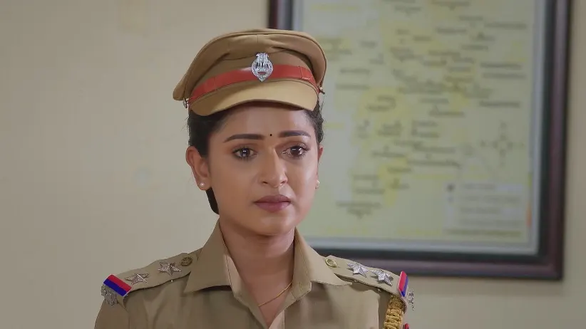 Veera Shares Her Grief with Vyjayanthi