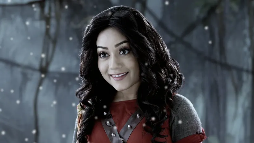 Mallika's Grandfather Frees Raghav