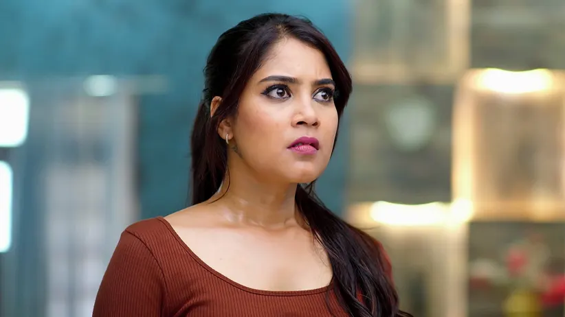 Bala’s Family Convinces Nitya to Marry Him