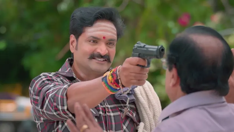Shanmugham Decides to Punish Soundirapandi - Anna