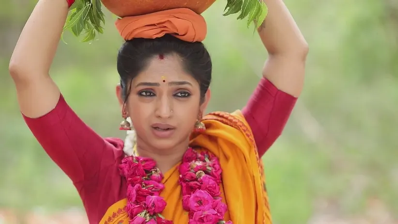 Who is the Old Man? - Ninaithale Innikkum