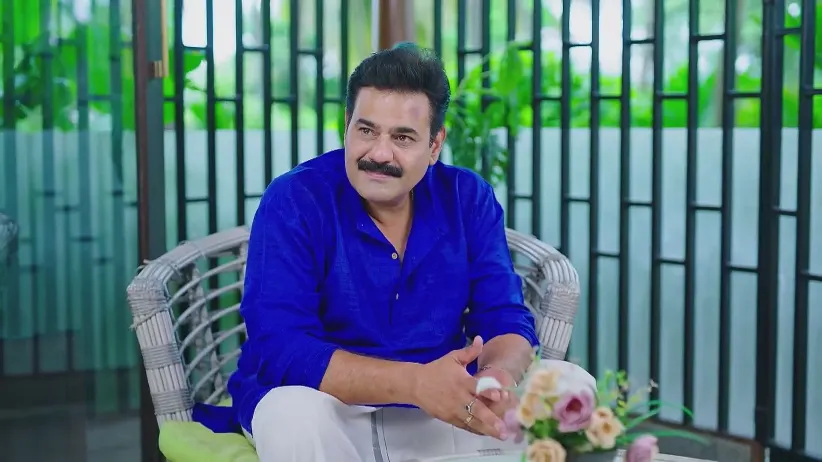 Goutham Talks to Shakuntala about a Baby Shower - Amruthadhaare