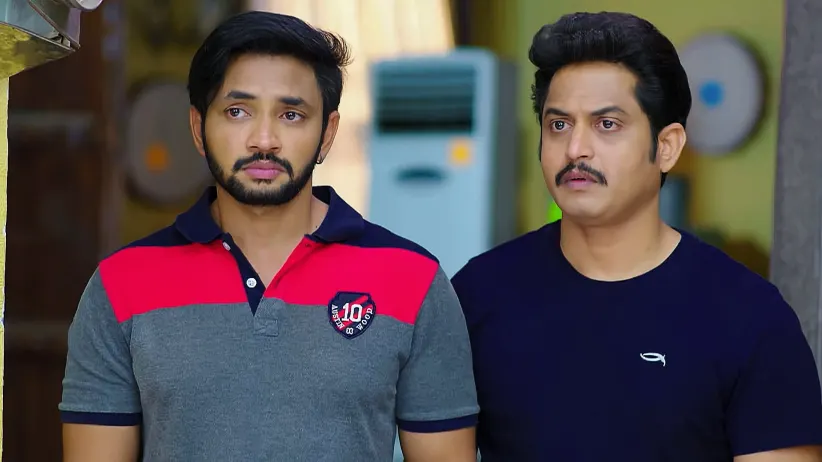 Latha Pays off Her Debt to Kanakalakshmi