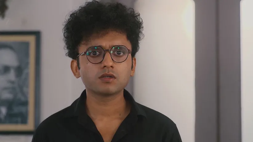 Srot Discusses Sarthak's Marriage with Mishti