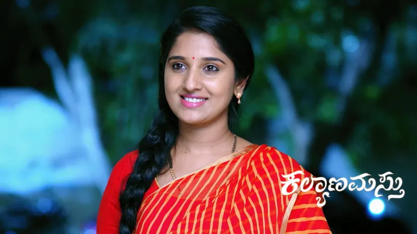 Roopa Srinivas Slaps Chandrika