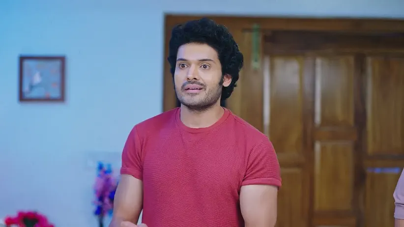 Jaydev Shares His Decision with Diya