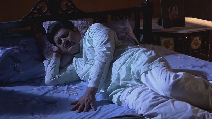 Vibhuti Beats Up Tiwari