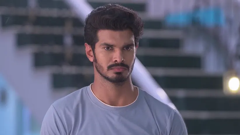 Raghav's Goons Execute His Plans