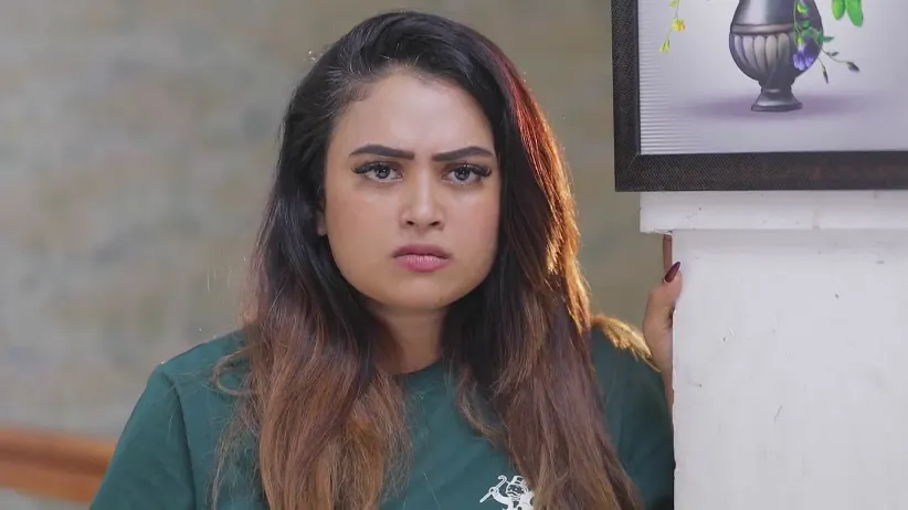 Kannatha Teases Bharathi