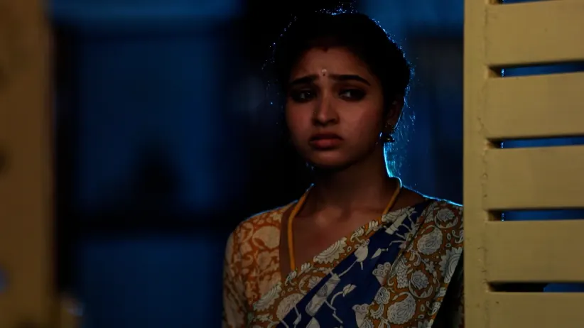 Vanathi Tends to Raja Sundaram 