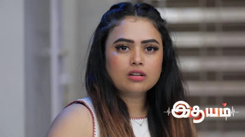 Thilagavathi Scolds Aadhi