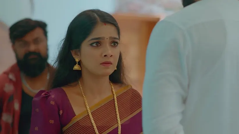Chenkal Madhu's Demand Makes Archana Uneasy - Mangalyam