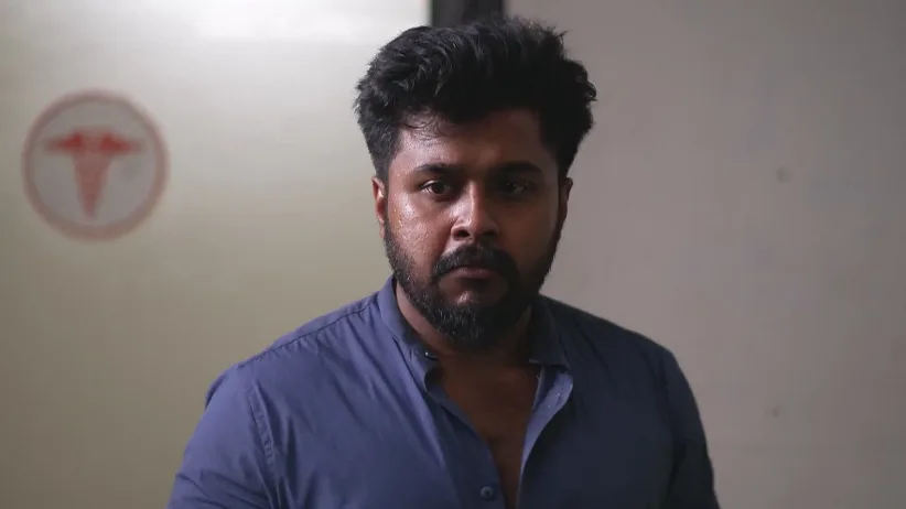 Vishnu Tells Raghavan about Shalini - Kudumbashree Sharada