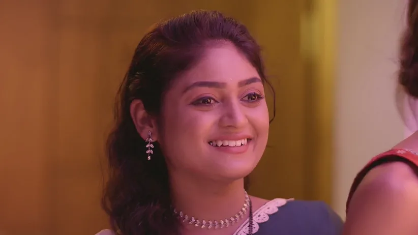 Pritam Talks to Paritosh According to the Plan - Paaru