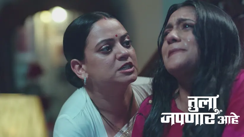Maya Pushes Atharva Down the Stairs