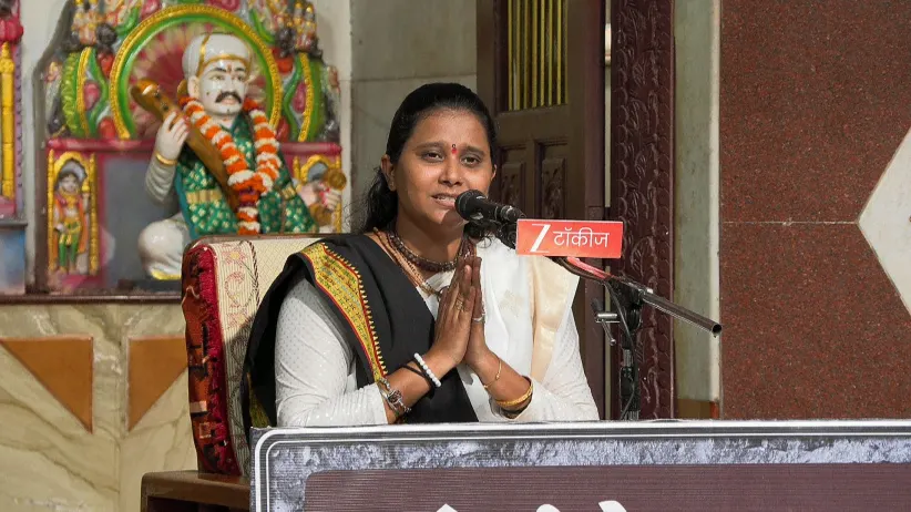 The Meaning of the Line 'Kanya Sasuryasi Jaye'