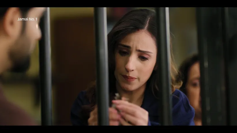 Riddhi Risks Her Life to Free Neel - Jamai No. 1 - Promo