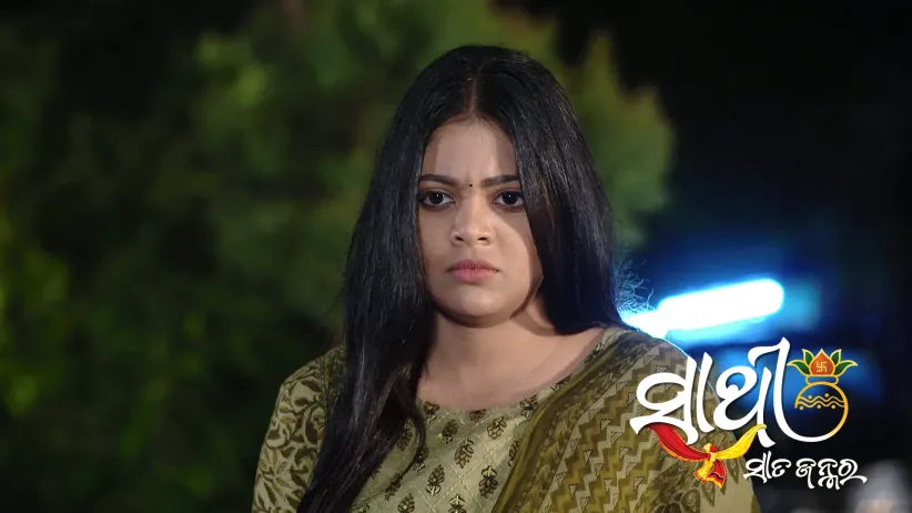 Dev Tries to Save Upasana