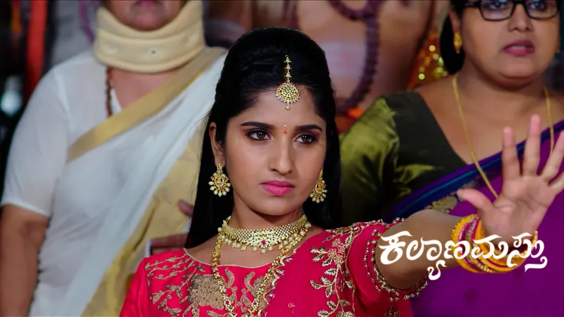 Nithya Is Shocked to See Divya