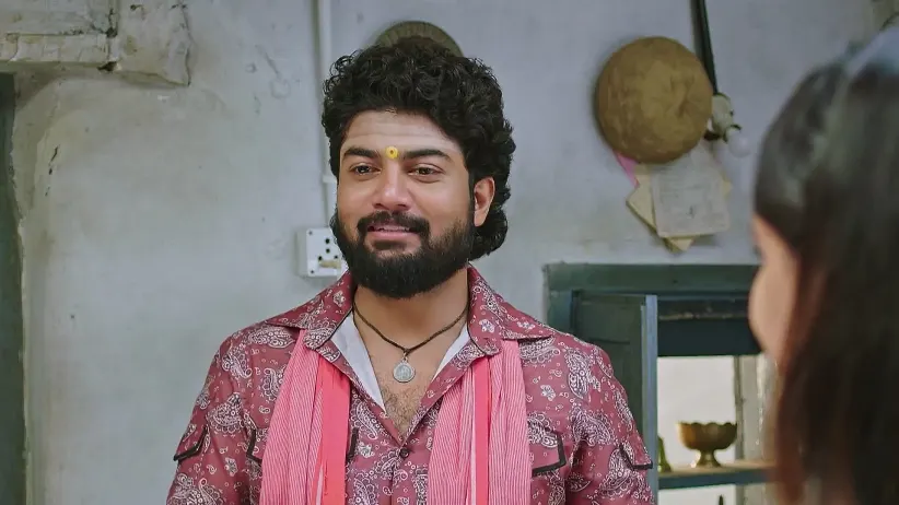 Leela Complains to Madappa about Rashmi