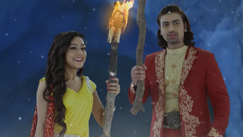 Demon Tushar Holds Raghav and Parul Captive