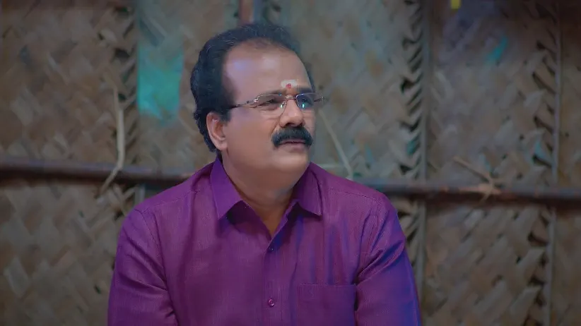 Veera Refuses Ramachandran's Help - Veera