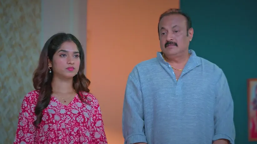 Chellamma and Jamuna Meet Indrani - Ayali