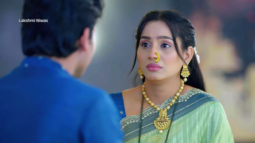 A New Guest Brings Joy in Janhavi's Life - Lakshmi Niwas - Promo