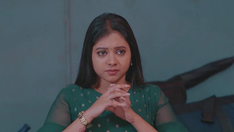 The Producer Praises Radhika's Singing