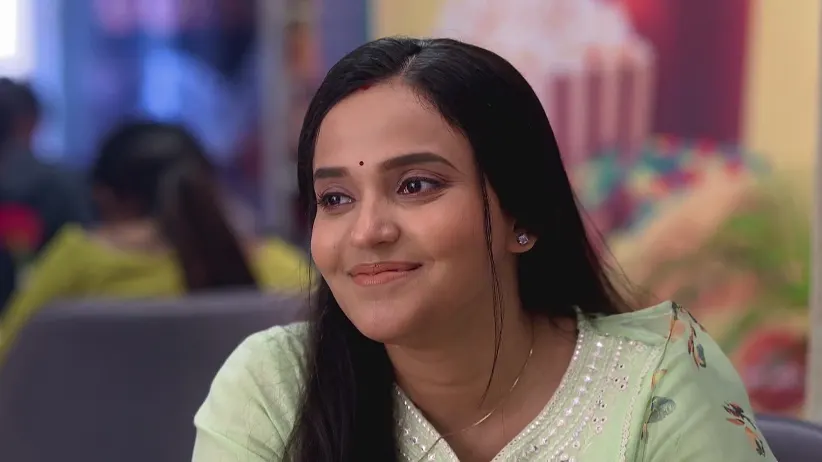 Adi Appears in front of Anondi in a Mask