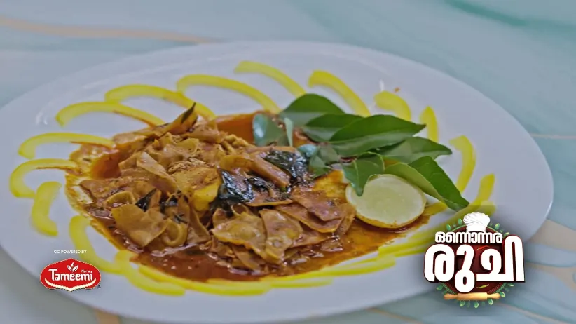 Bineesh Bastin Cooks 'Mutta Pappadam'