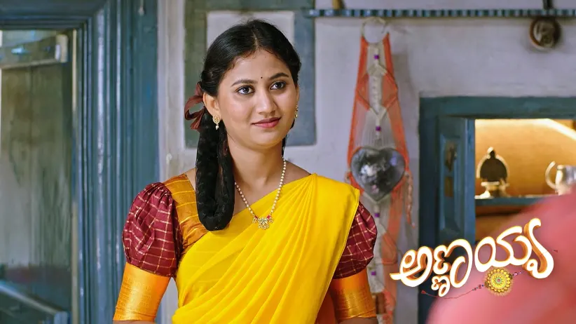 Parvathi Shares a Delightful News with Sharada