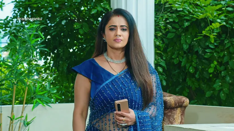 Siddu's Support to Deepa - Brahmagantu - Promo
