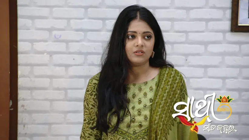 Dev Scolds Upasana's Boss