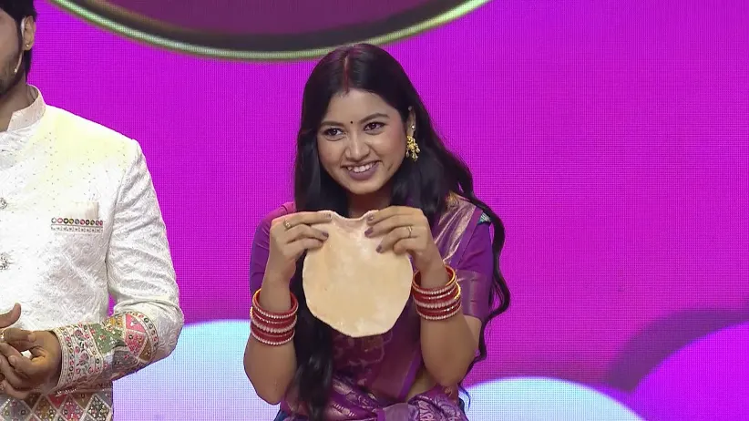 Suman Competes with Swagatika