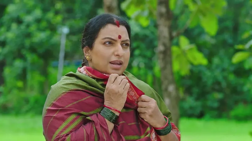 Veerabhadra Grows Nervous Worrying about Sharada